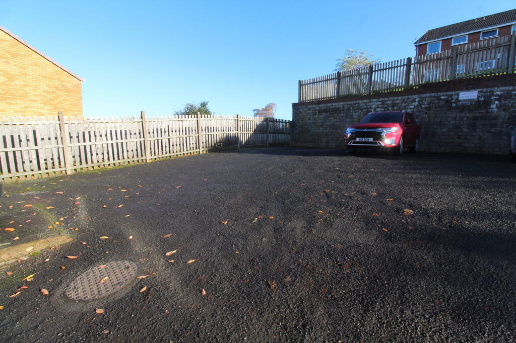 Additional image 6 of Wiltshire Drive, Halesowen, B63 2XU