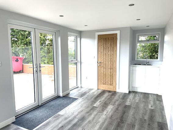 Additional image 3 of Unit 8, EIC Business Park, Precision Way Arden Forest Industrial Estate, Alcester, B49 6EP.