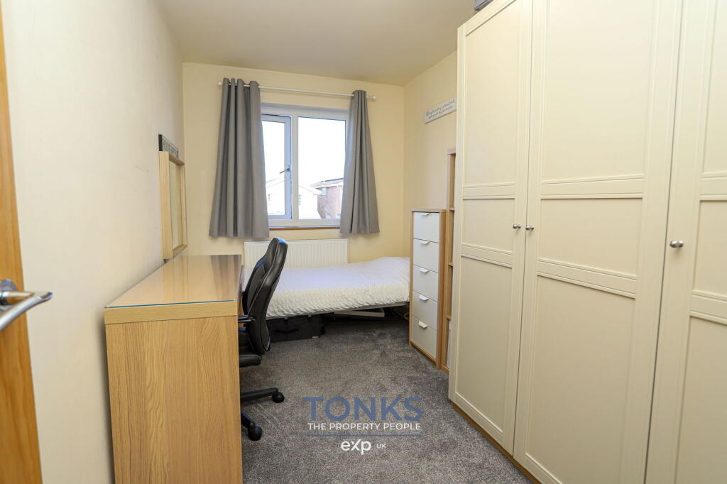 Additional image 21 of Hamilton Avenue, Halesowen, B62 8SZ