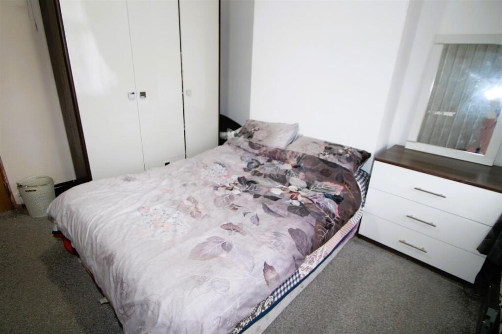 Additional image 10 of Vicarage Road, Halesowen