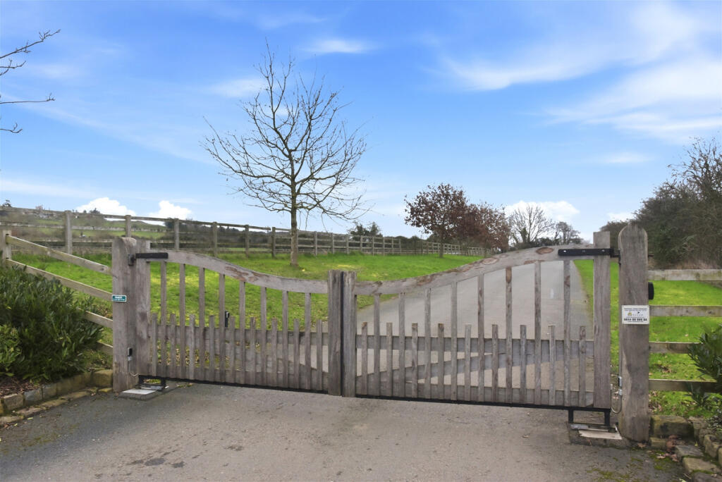 Additional image 17 of Oversley Castle Wixford Alcester, Warwickshire, B49 6DH