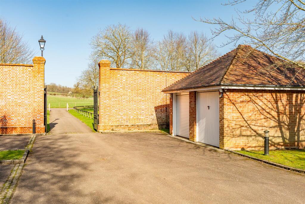 Additional image 27 of The Walled Garden, Tewin Water, Welwyn