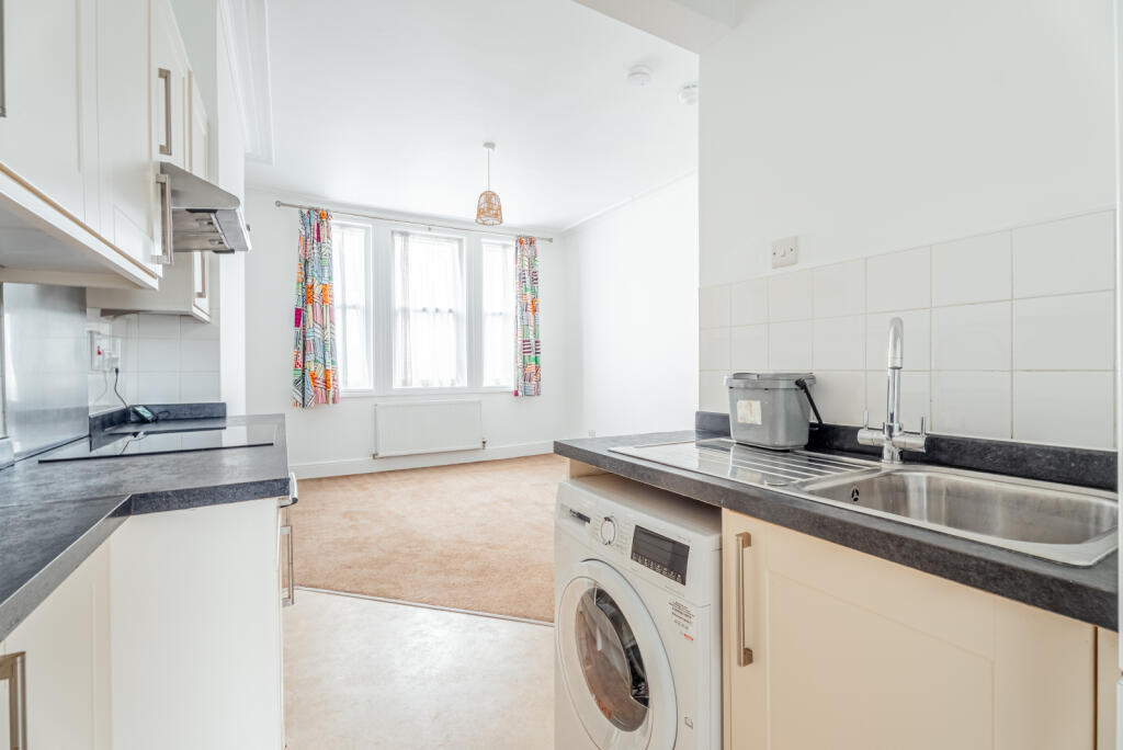 Additional image 5 of Alma Road, St. Albans, Hertfordshire, AL1