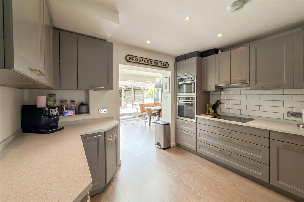 Additional image 17 of Chestnut Drive, St. Albans, Hertfordshire, AL4