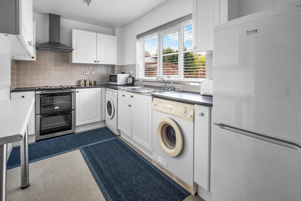 Additional image 8 of Flat 3, Raglan Court, 30 New Road, Bromsgrove B60 2JJ