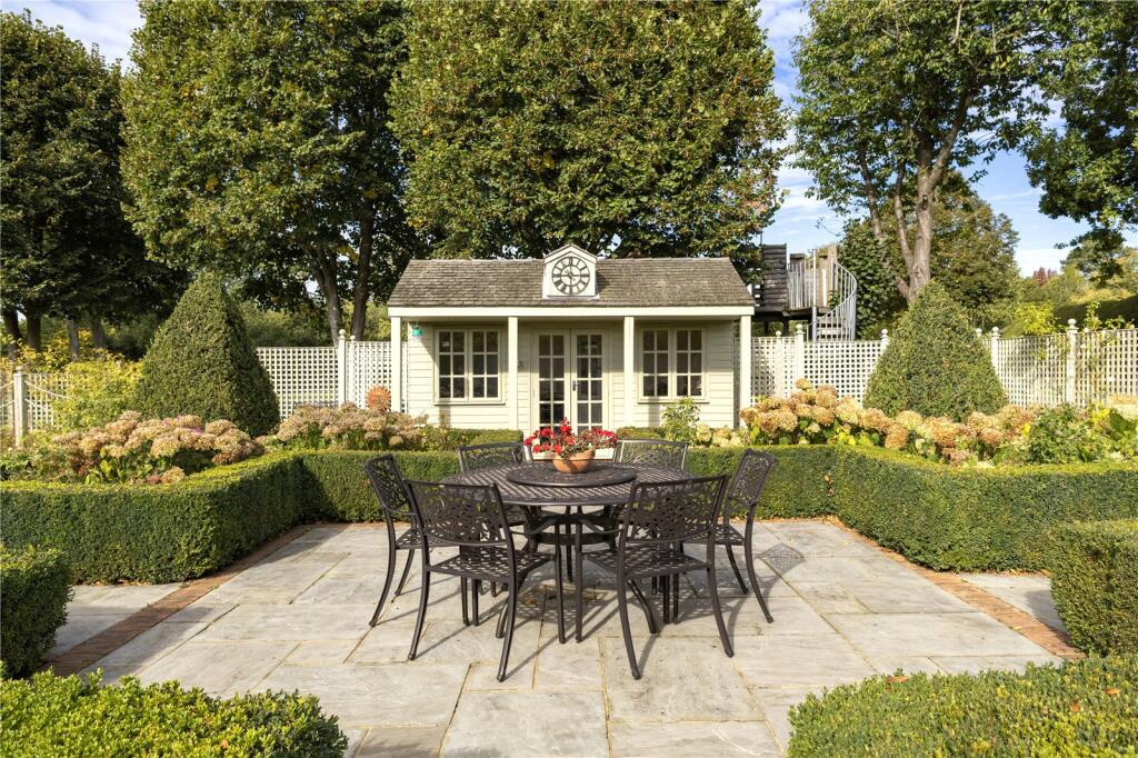 Additional image 41 of Rabley Heath Road, Welwyn, Hertfordshire, AL6