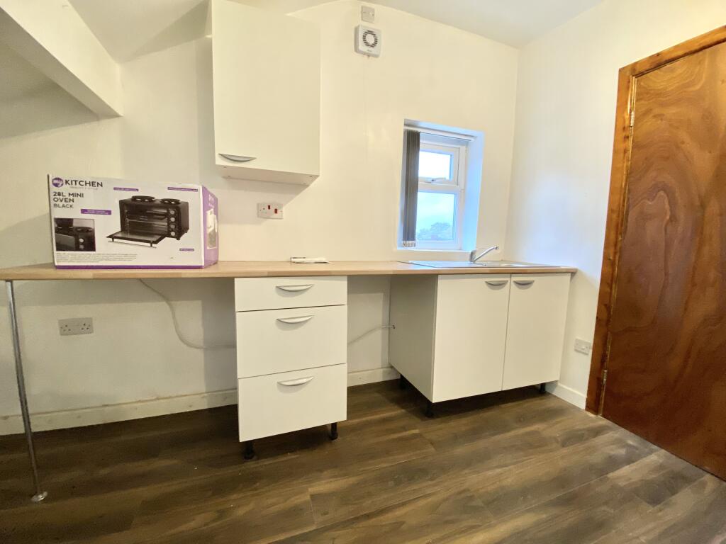 Additional image 4 of Stratford Road, Sparkhill, BIRMINGHAM