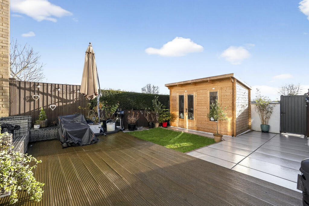 Additional image 17 of Windmill Avenue, St. Albans, AL4