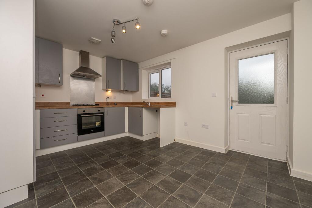 Additional image 2 of Stuart Place, Alcester Park, Alcester, B49