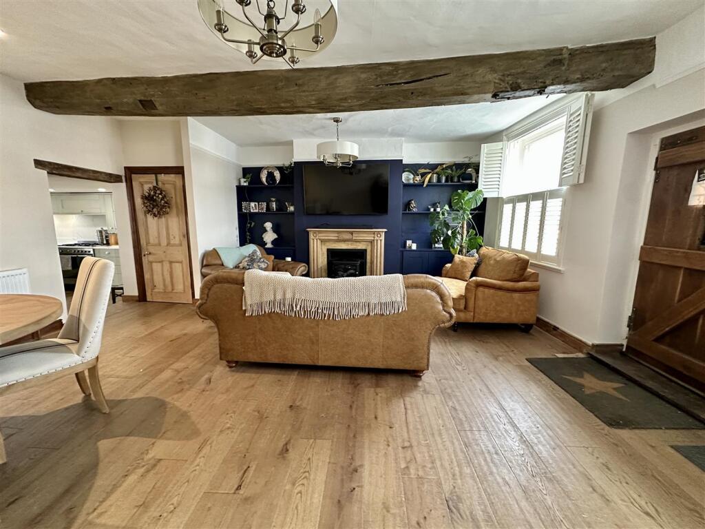 Additional image 42 of 3 Church Street, Alcester