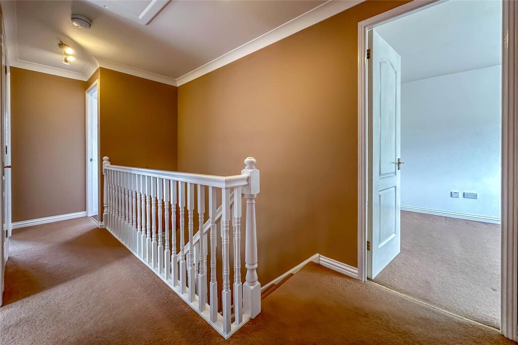 Additional image 20 of Otterton Close, Harpenden, Hertfordshire, AL5