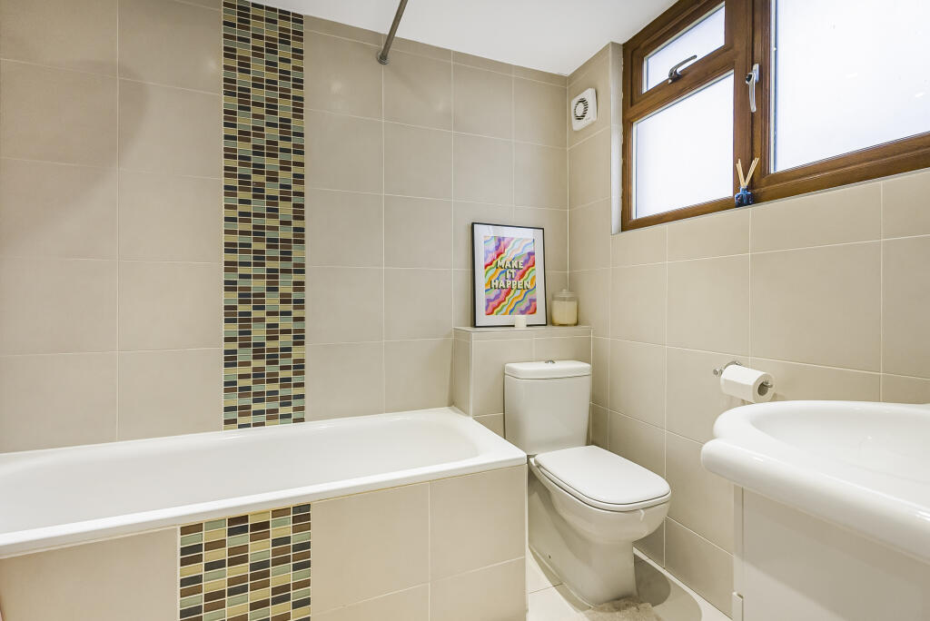 Additional image 15 of The Holdings, Hatfield, Hertfordshire, AL9