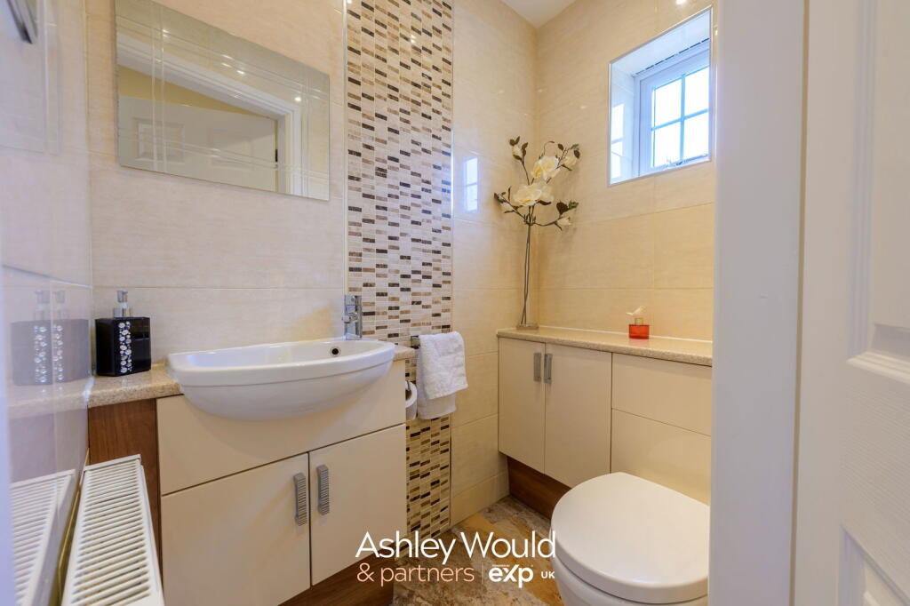 Additional image 13 of Oak Tree Crescent, Halesowen, B62 9DA