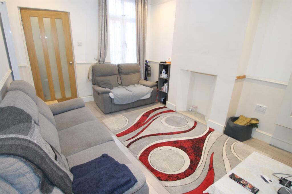 Additional image 16 of Vicarage Road, Halesowen