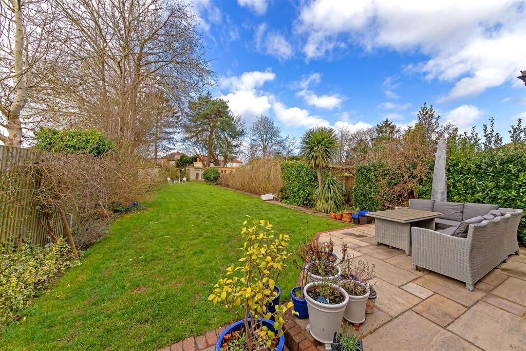 Additional image 28 of Pondfield Crescent, St. Albans