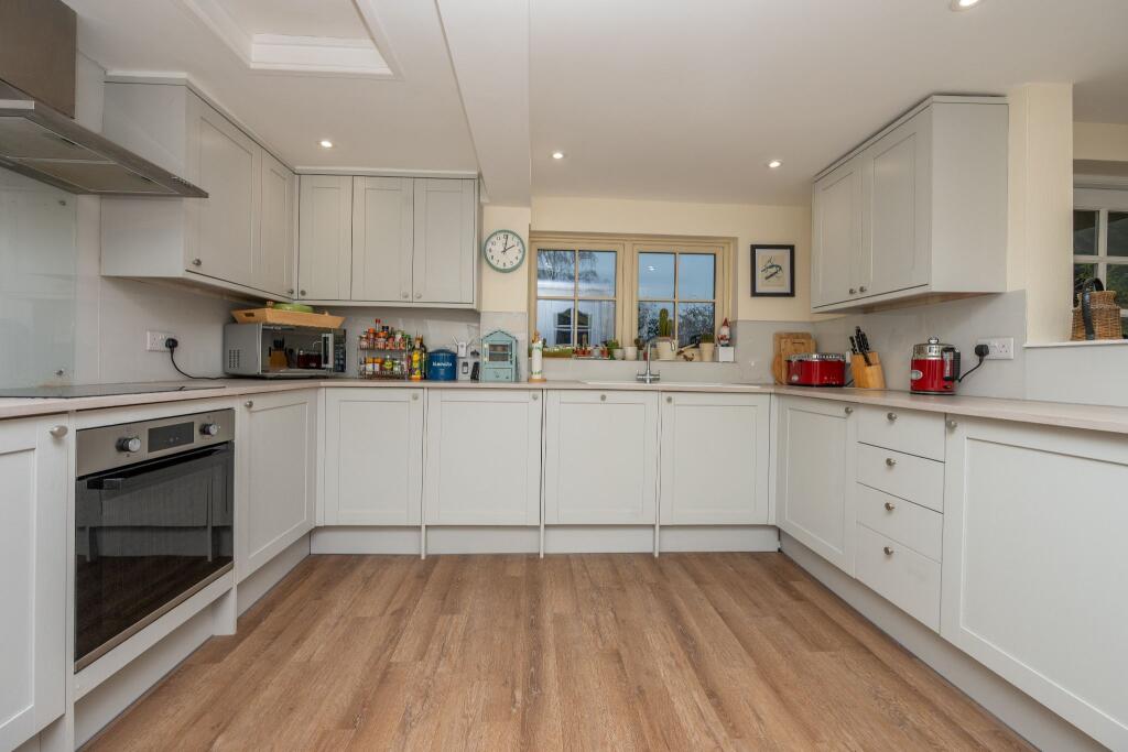 Additional image 10 of Evesham Road, Cookhill, Alcester, B49