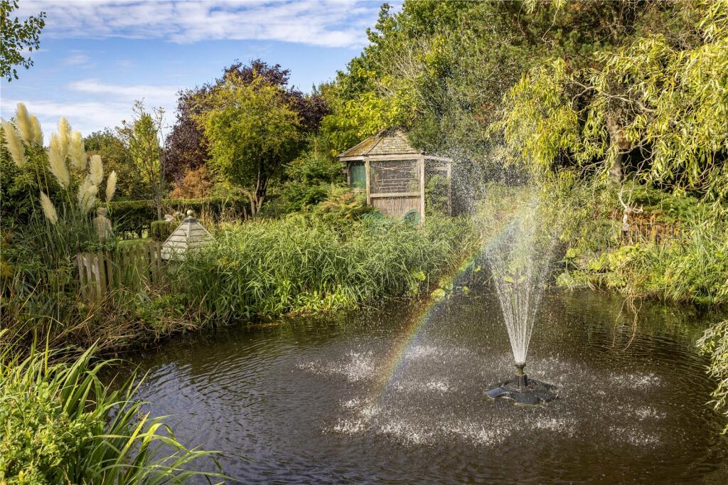 Additional image 46 of Rabley Heath Road, Welwyn, Hertfordshire, AL6