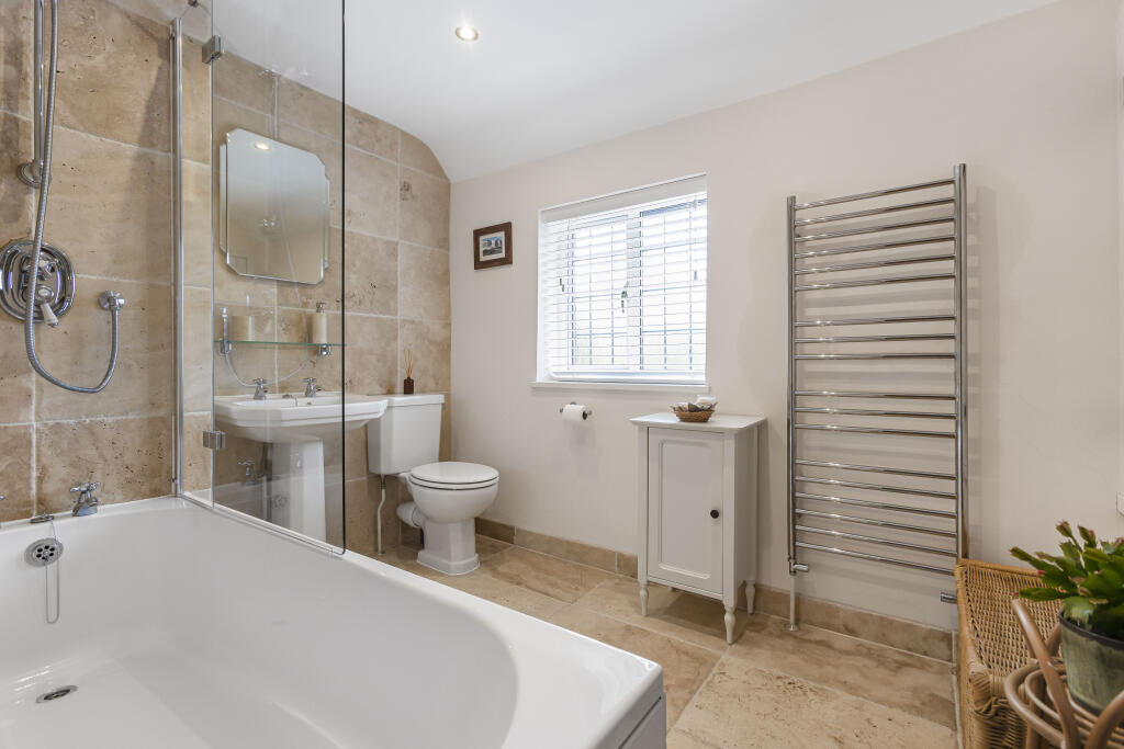 Additional image 15 of Tewin Hill, Tewin, Welwyn, AL6 0LJ