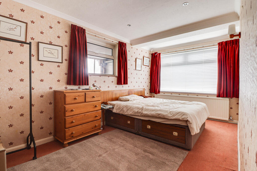 Additional image 10 of Ridgewood Drive, Harpenden, Hertfordshire, AL5