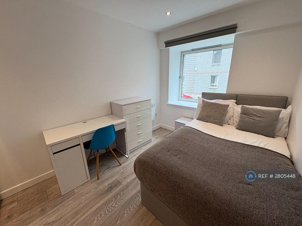 Additional image 40 of Loch Street, Aberdeen, AB25