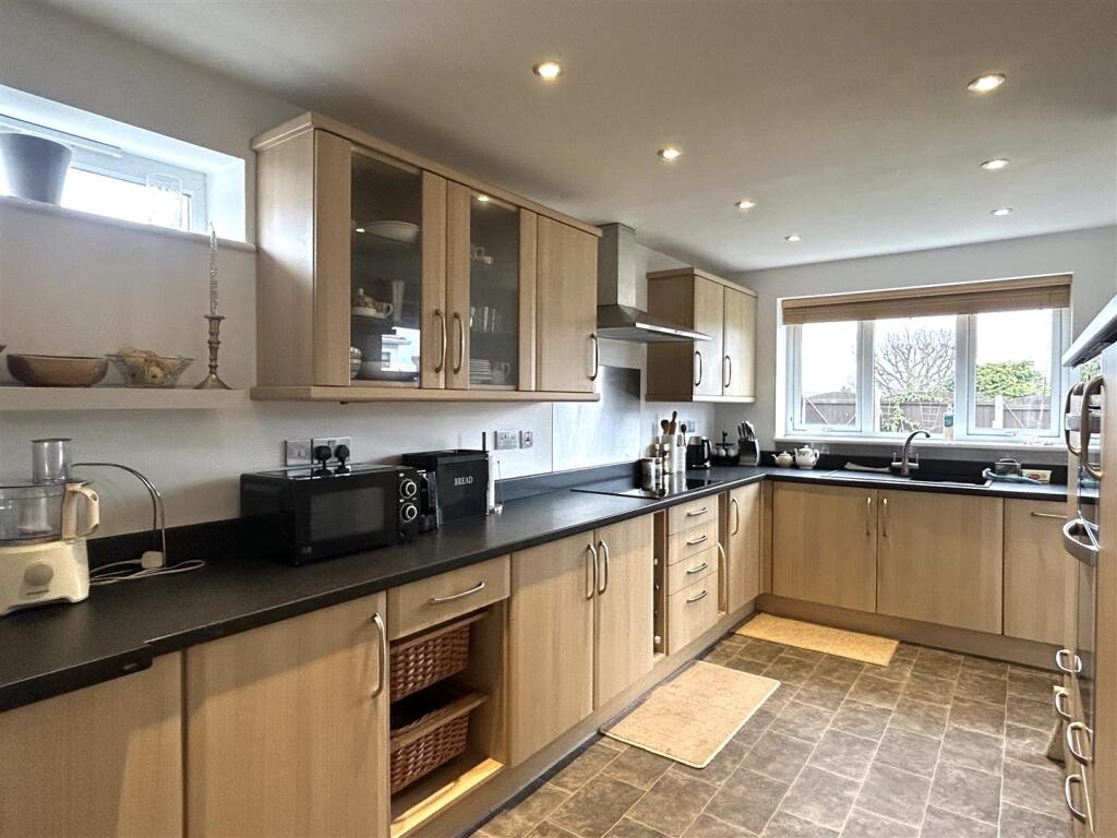 Additional image 8 of Greenbush Drive, Halesowen