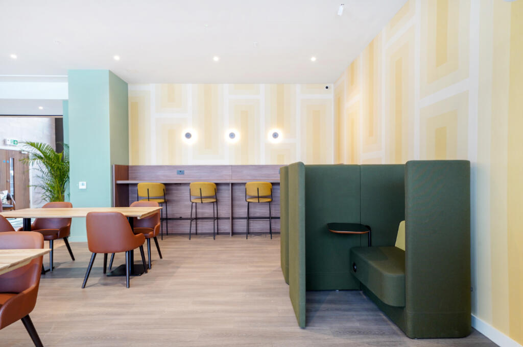 Additional image 11 of Guild Point