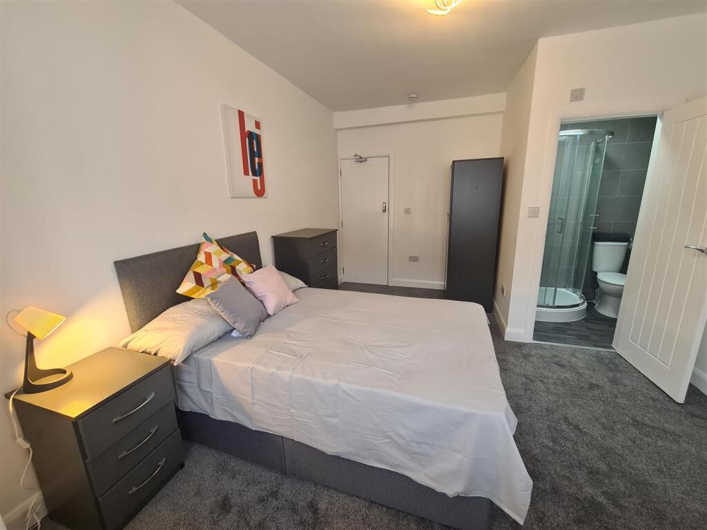 Worcester Road, Bromsgrove