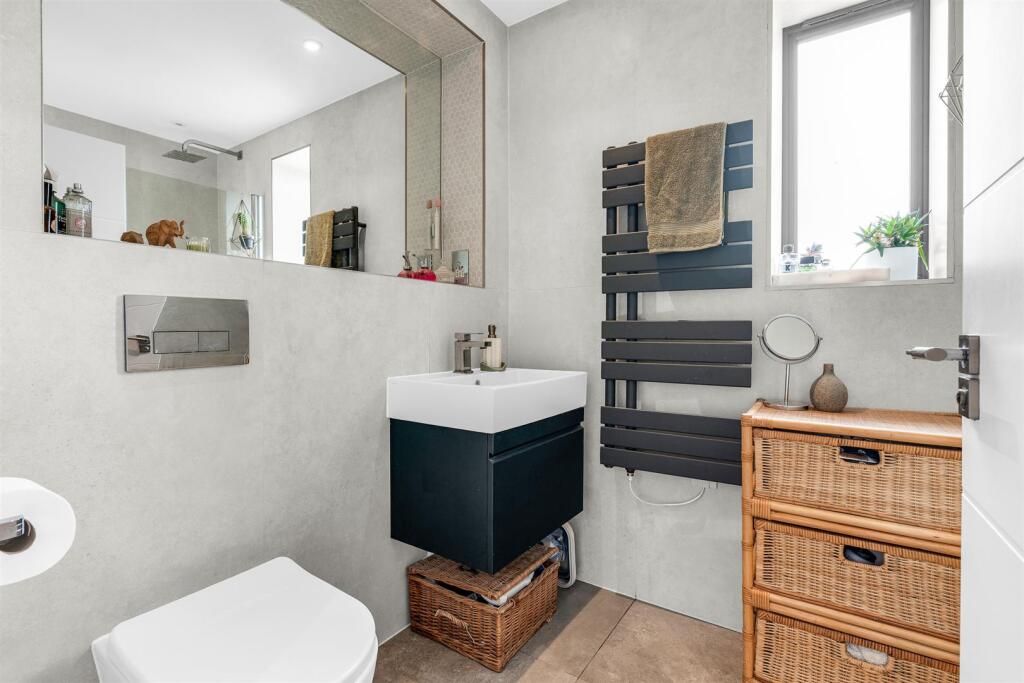 Additional image 12 of Green Close, Brookmans Park, Hatfield