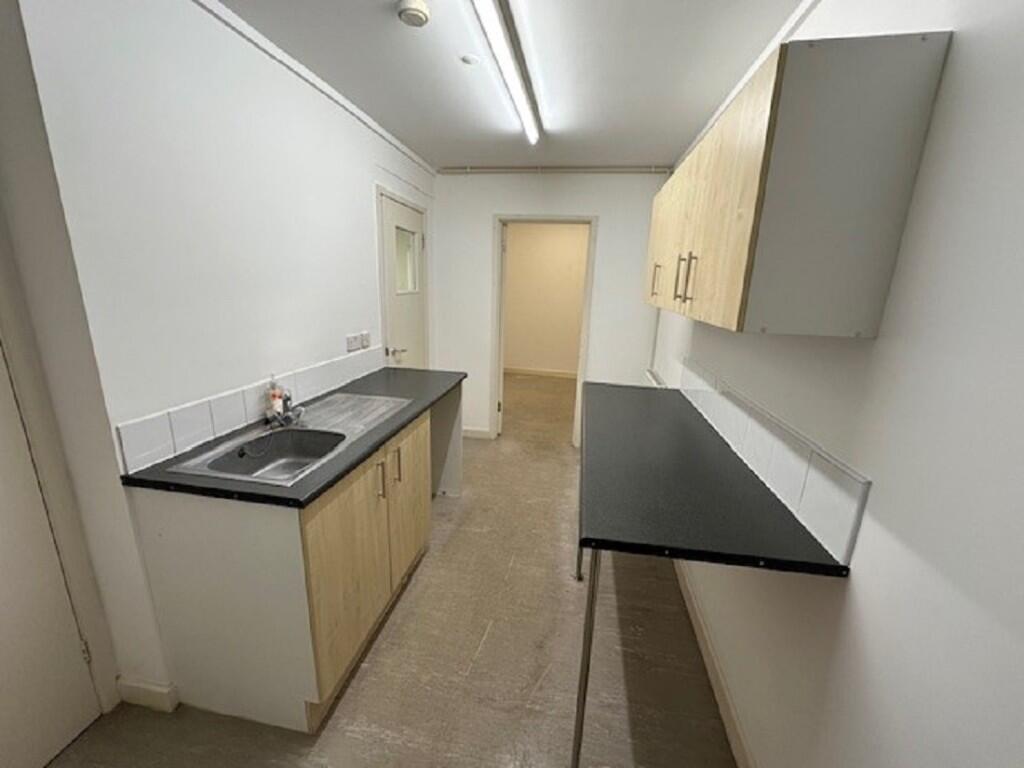 Additional image 5 of 485, Birmingham Road, Bromsgrove, Worcestershire, B61