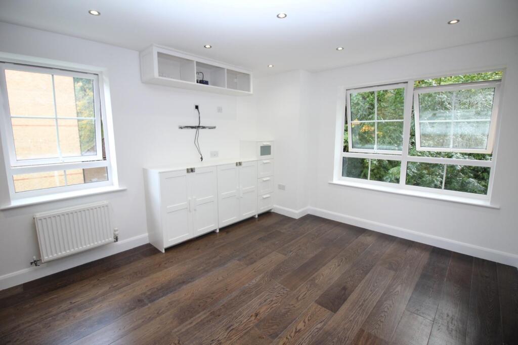 Additional image 4 of Sparrowhawk Place, Hatfield, AL10