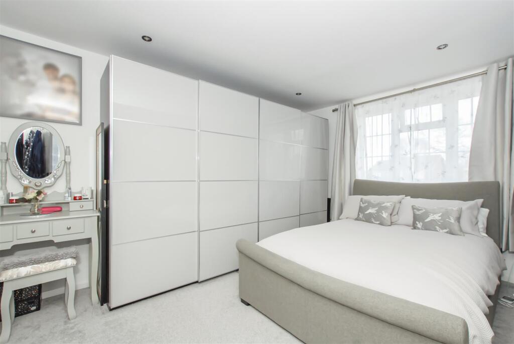 Additional image 6 of Mount Pleasant Lane, Bricket Wood, St. Albans