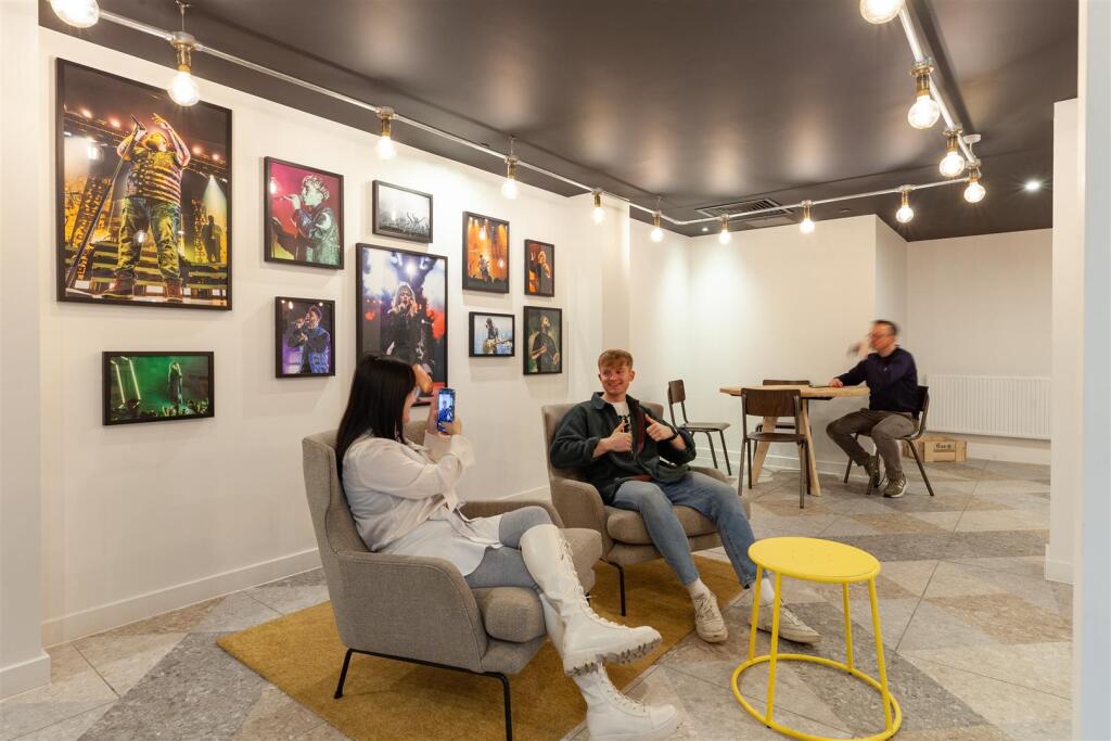 Additional image 21 of Birmingham | Student | September