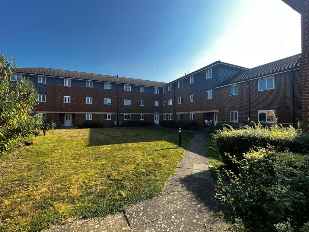 Additional image 7 of Wenham Place, Hatfield