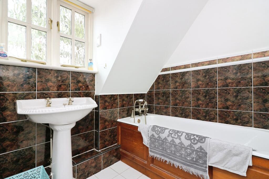 Additional image 14 of Bracken Lane, Welwyn, AL6