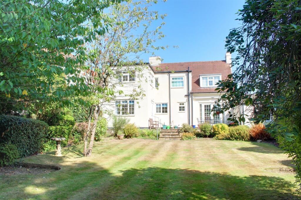 Additional image 10 of Moffats Lane, Brookmans Park