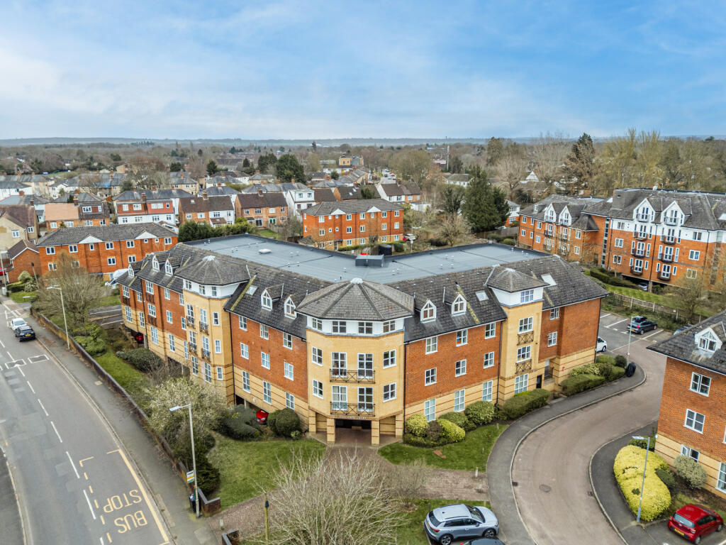 Additional image 10 of Dexter Close, St Albans, Herts, AL1