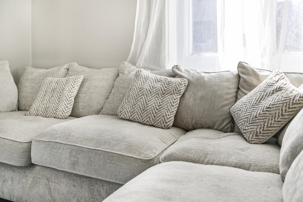 Additional image 29 of Akrill House, Hollybush Lane, Harpenden, Hertfordshire