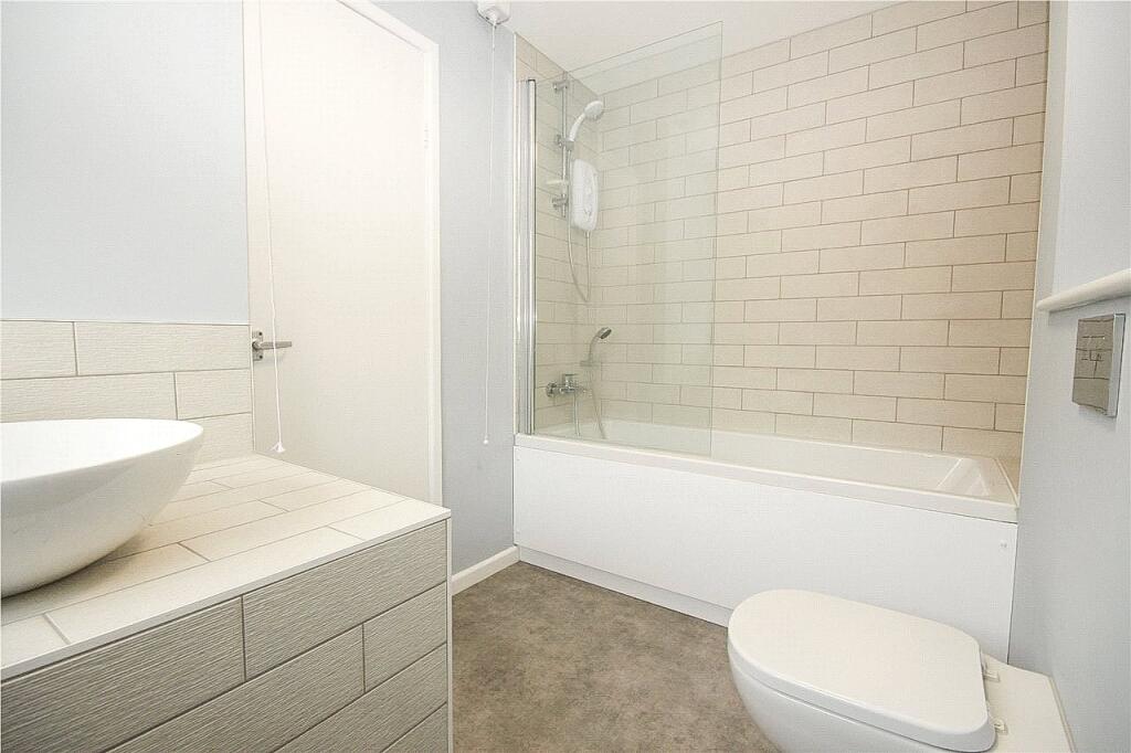 Additional image 9 of Talbot Road, Hatfield, AL10