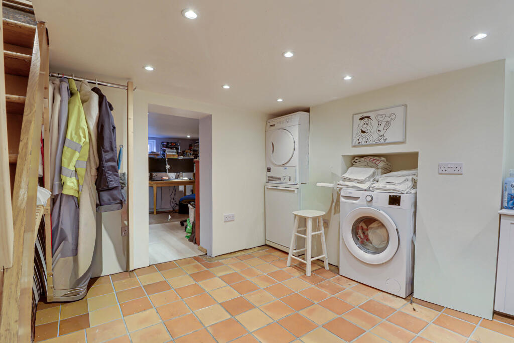 Additional image 6 of Luton Road, Harpenden, Hertfordshire, AL5