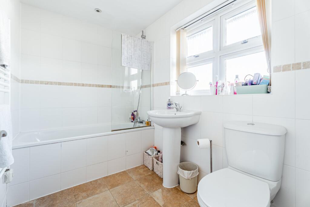 Additional image 14 of Cedarwood Drive, St. Albans, Hertfordshire, AL4