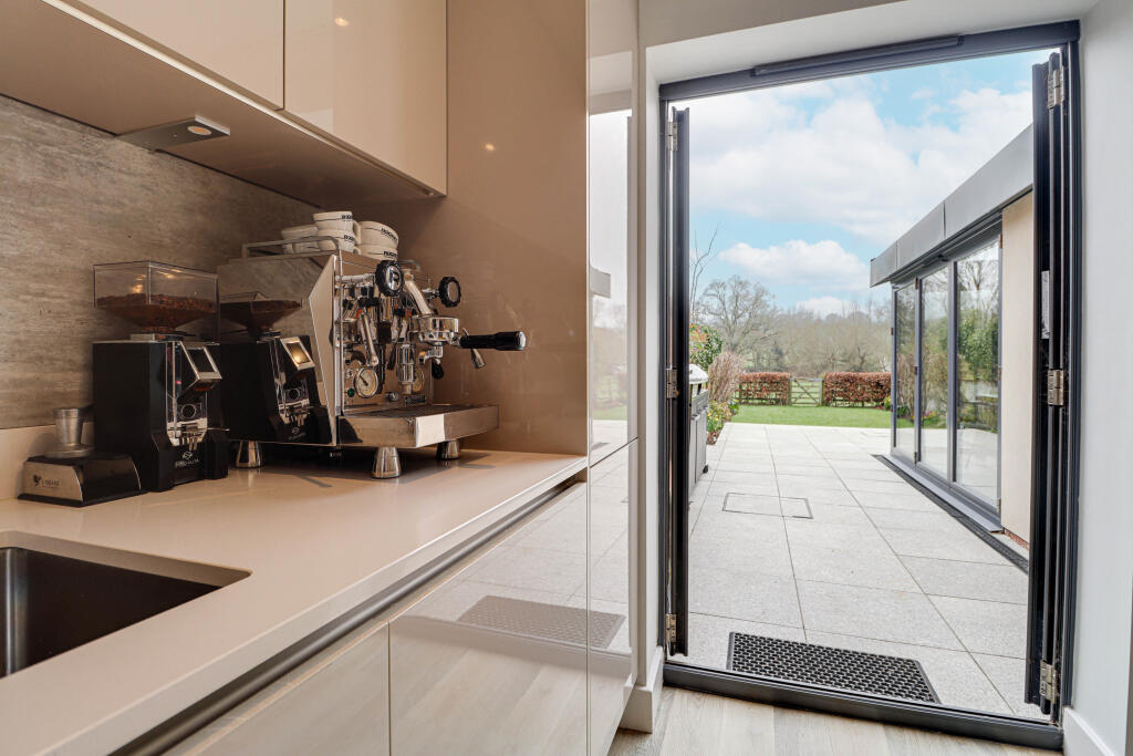 Additional image 8 of Meadow Vale, Wheathampstead, St. Albans, AL4