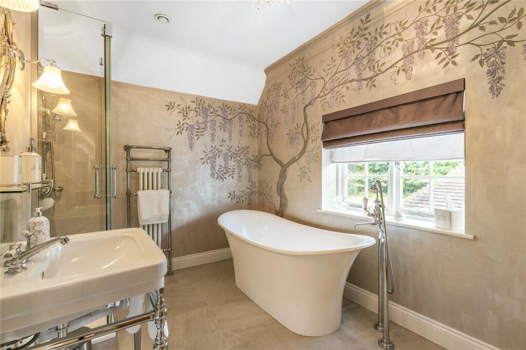 Additional image 24 of Rabley Heath Road, Welwyn, Hertfordshire, AL6