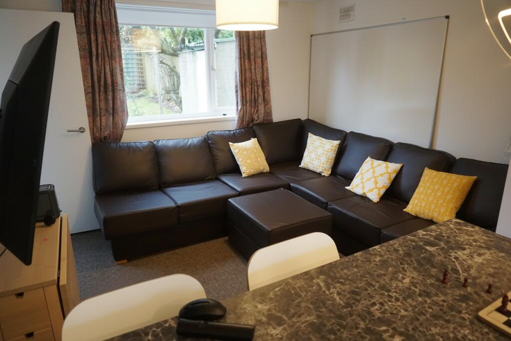 Additional image 2 of Rebecca Drive - 5 bed, Selly Oak, West Midlands, B29