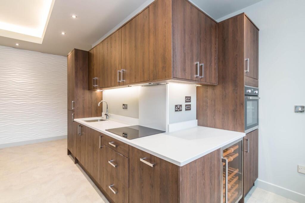 Additional image 4 of St James' Court, Lionel Street, B3 1AQ