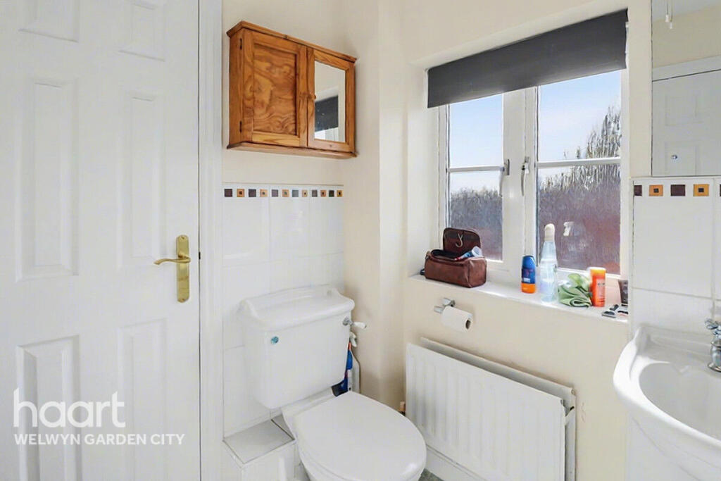 Additional image 19 of Fillingham Way, Hatfield