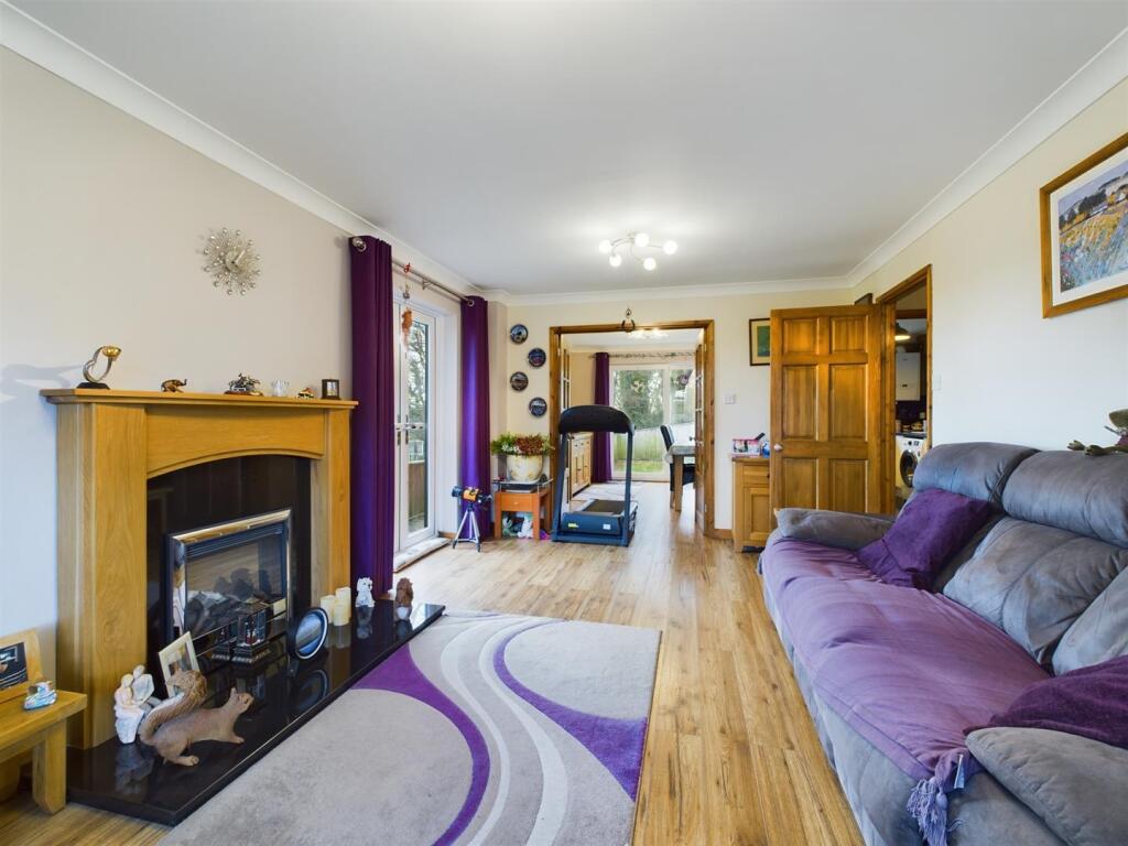 Additional image 5 of Willetts Drive, Halesowen, West Midlands