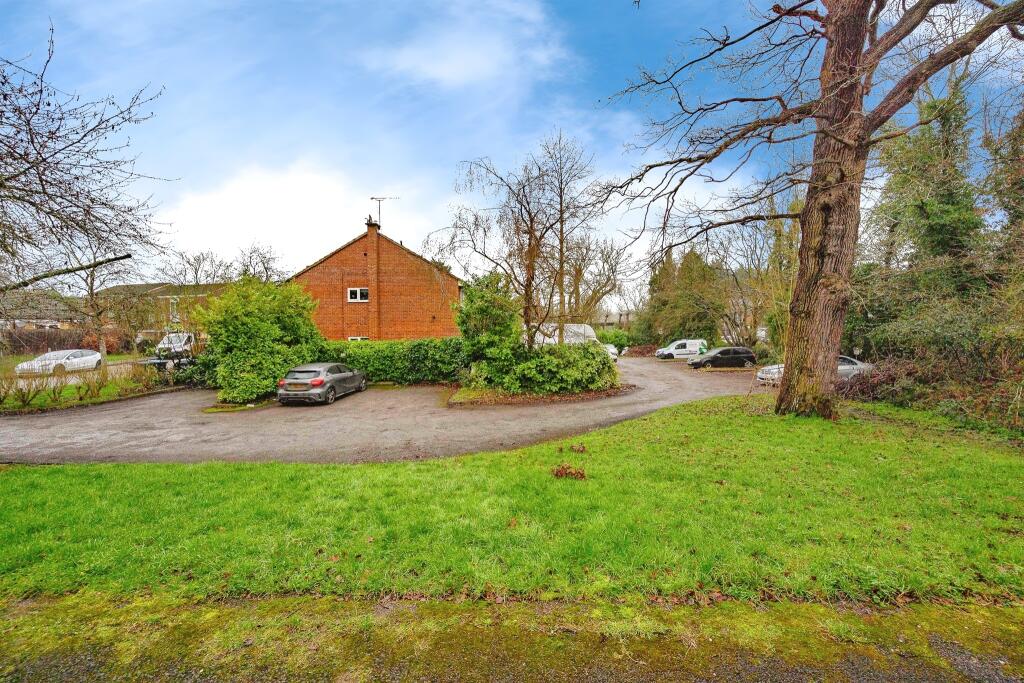 Additional image 7 of Far End, Hatfield