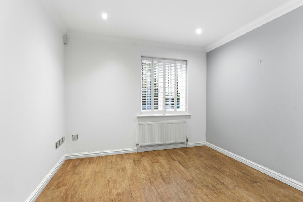 Additional image 7 of Saracens Head Yard, St Albans, Herts