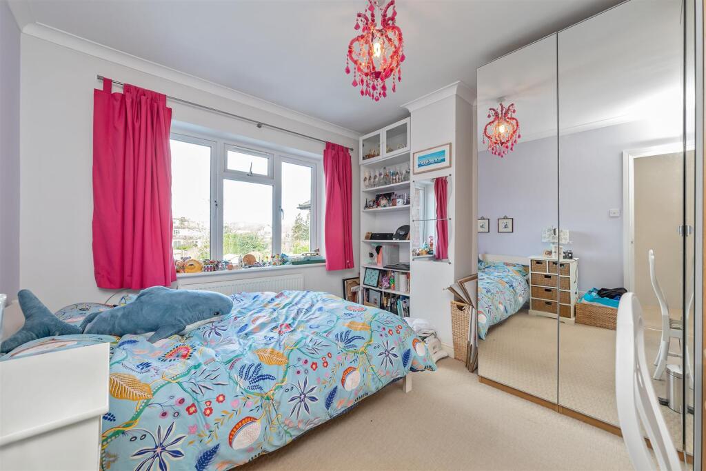 Additional image 19 of Pondfield Crescent, St. Albans