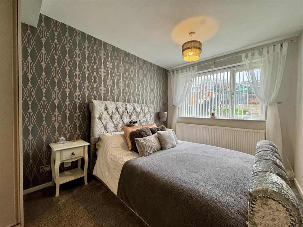 Additional image 18 of Woburn Drive, Halesowen